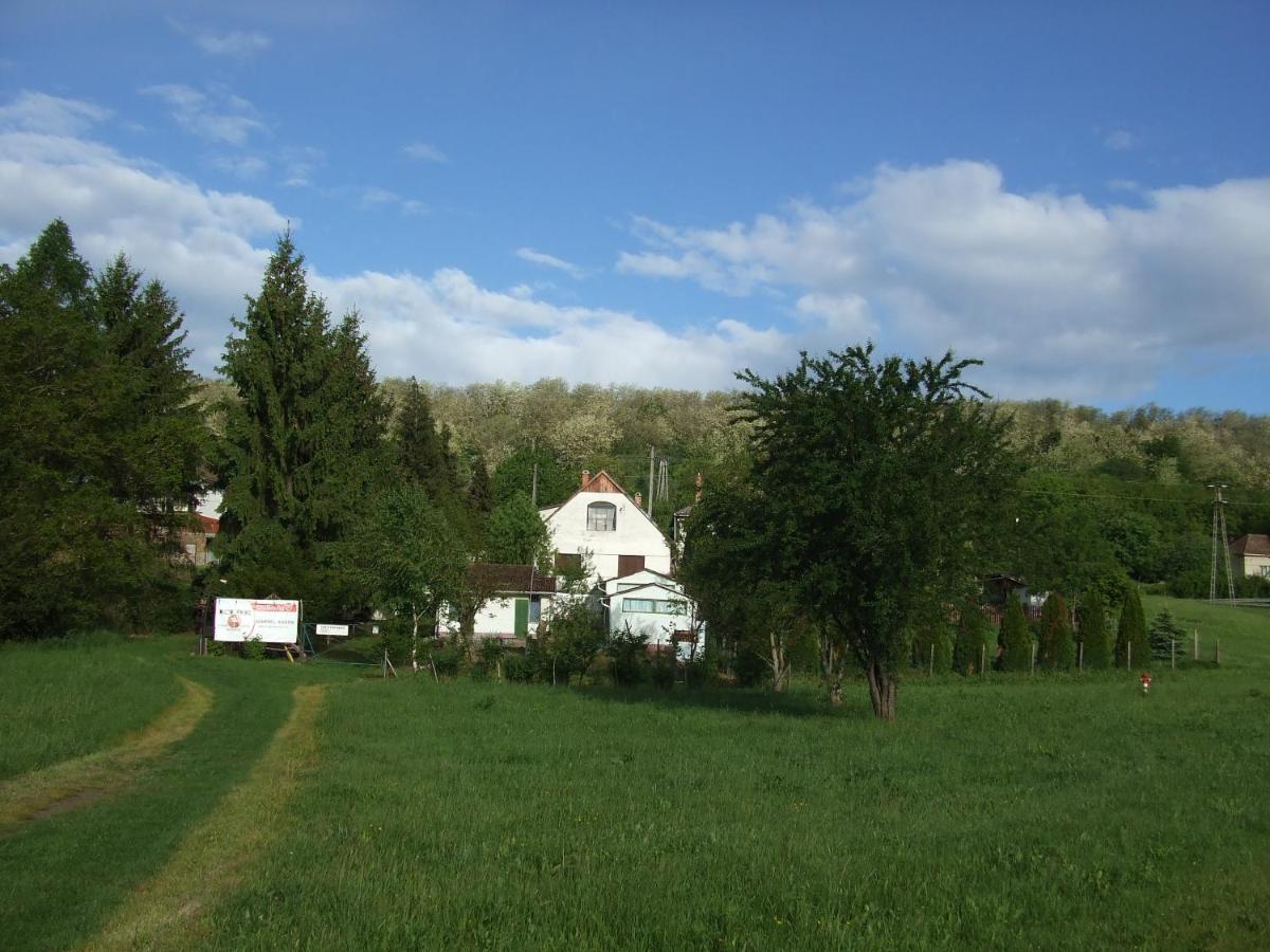 Hotel Rempin - Rantin Egyebszallas Bázakerettye Exterior foto